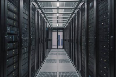Les dessous écologiques du numérique : l’impact environnemental des data centers et comment y remédier