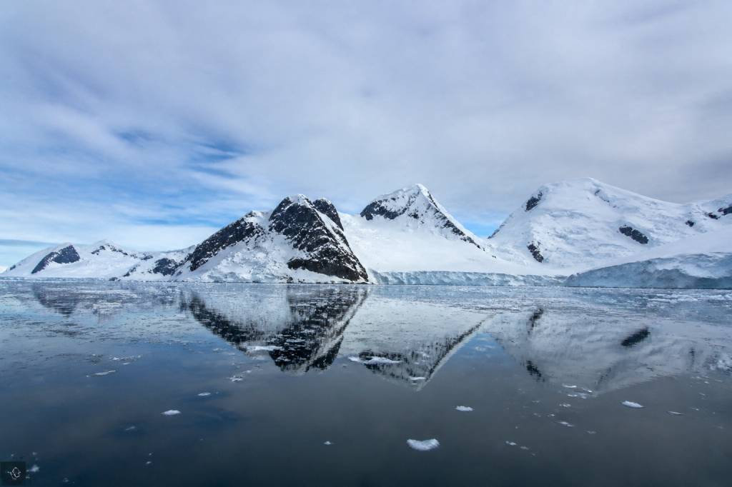 À qui appartient l’Antarctique : comprendre les enjeux de ce territoire protégé