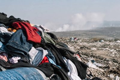 Fast fashion et pollution : quels impacts sur l’environnement ?